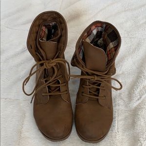 Women’s fashion boots